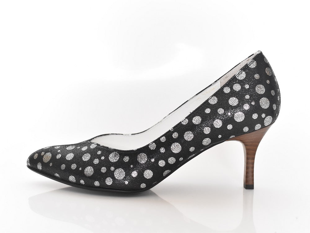 1022 ポインテッドVカットプレーンパンプス AL1801P Black Polkadot 木型No.X1395