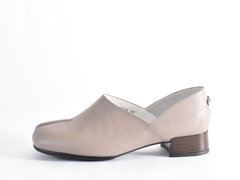 011 レザー足袋シューズ AL2306TB Taupe 木型No.G1908H