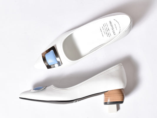 1031  ポインテッドプレートモチーフパンプス  AL2415P  Whitecombi　　木型No.HARVEST